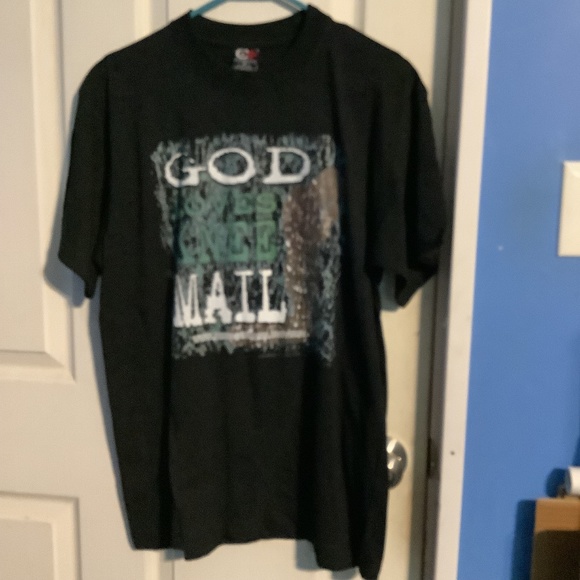 C+ Premium Activewear Super heavy T-Shirt God Loves knee Mail Size M - Picture 1 of 16